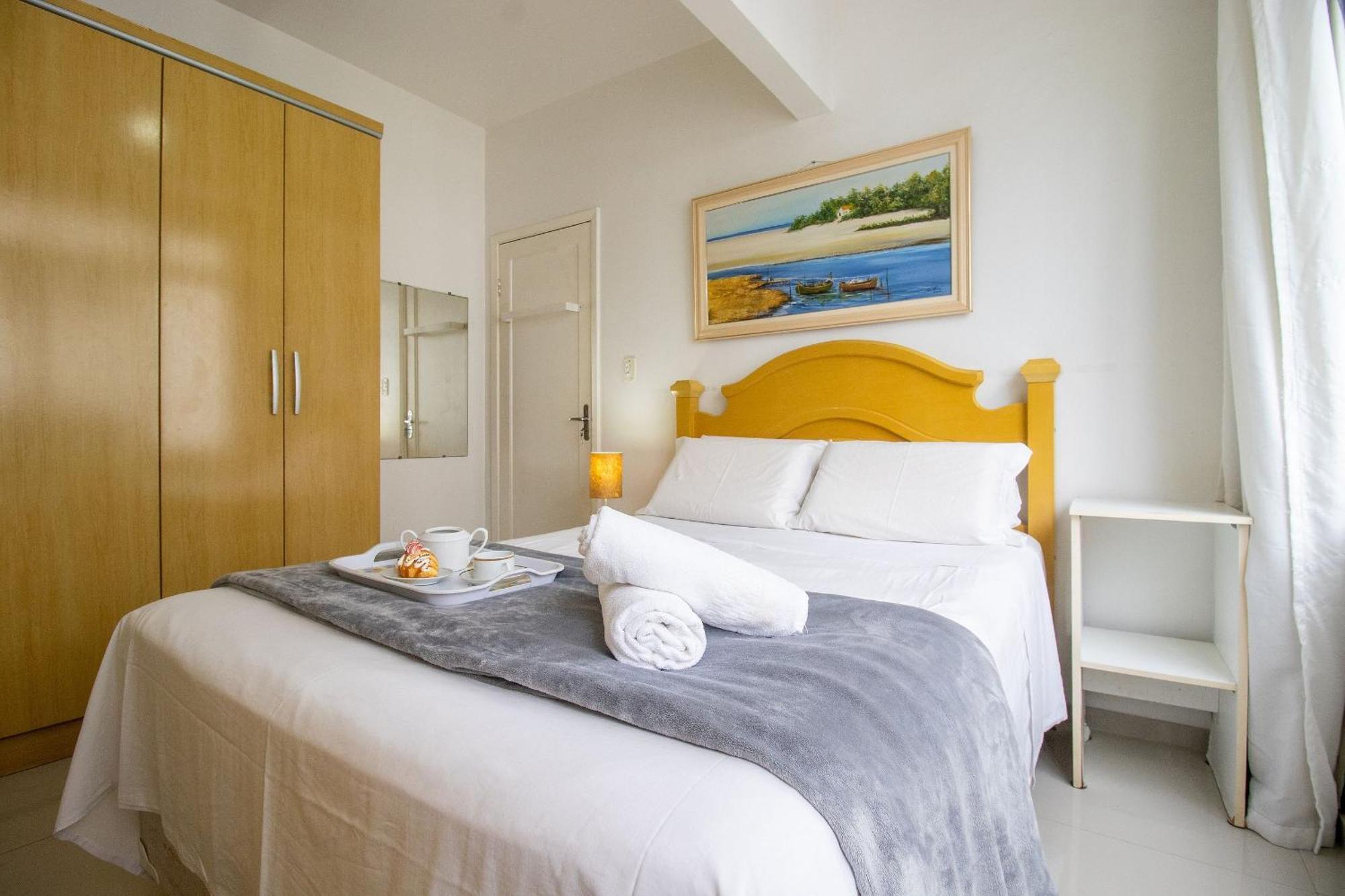 Apartamento Prn12 - Climatizado, Prox Calcadao, Sacada, 2 Dorm Balneario Camboriu