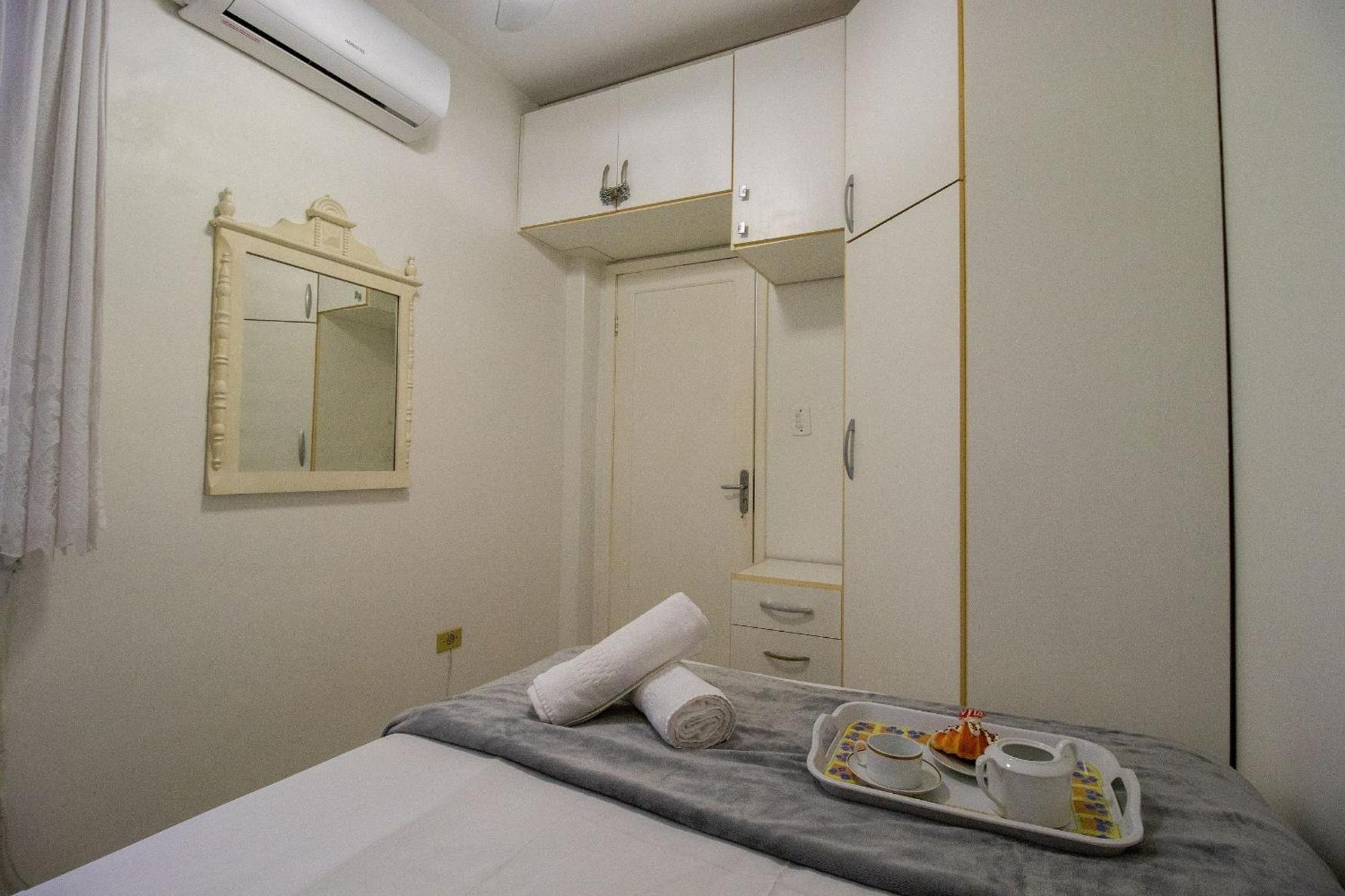 Apartamento Prn12 - Climatizado, Prox Calcadao, Sacada, 2 Dorm